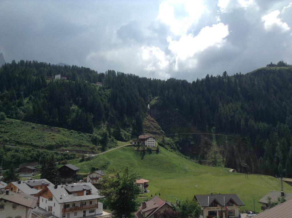 加尼小屋 Santa Cristina Val Gardena 外观 照片